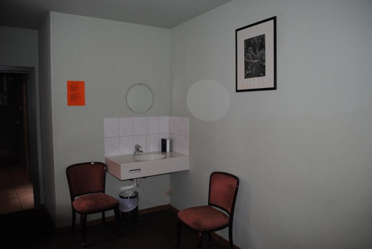 Charlie Rockets Youth Hostel Bruges Quarto foto